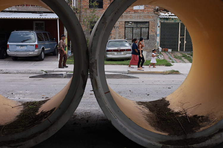 UN ATAQUE. Con la aparición del megasocavón El Gordo pensó: “Parecía que Rusia nos había lanzado algo. Era eso o que la tierra se nos quería tragar”.   (Foto: Michelle Vázquez)